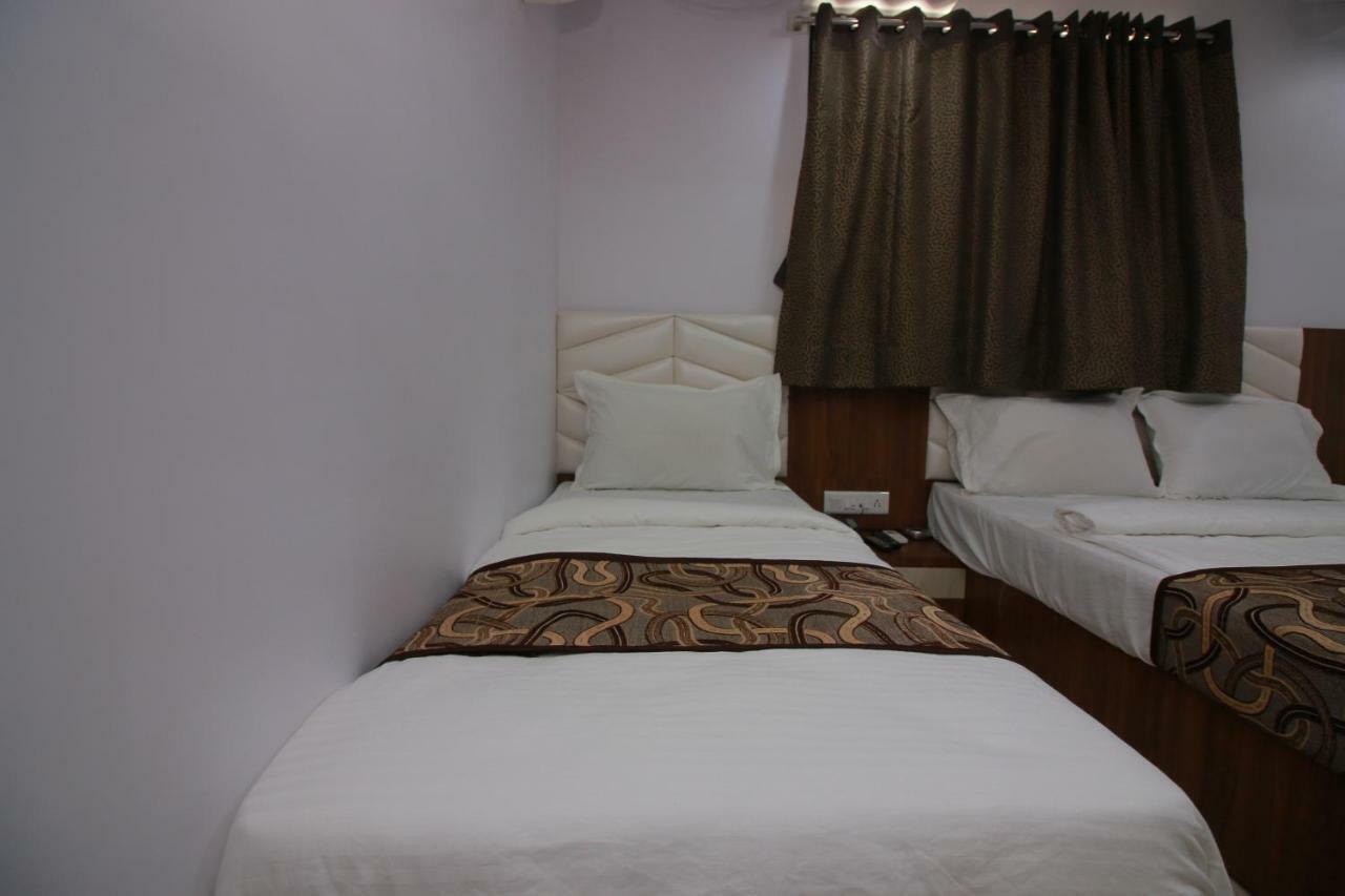 Hotel Apex Нави Мумбаи Экстерьер фото