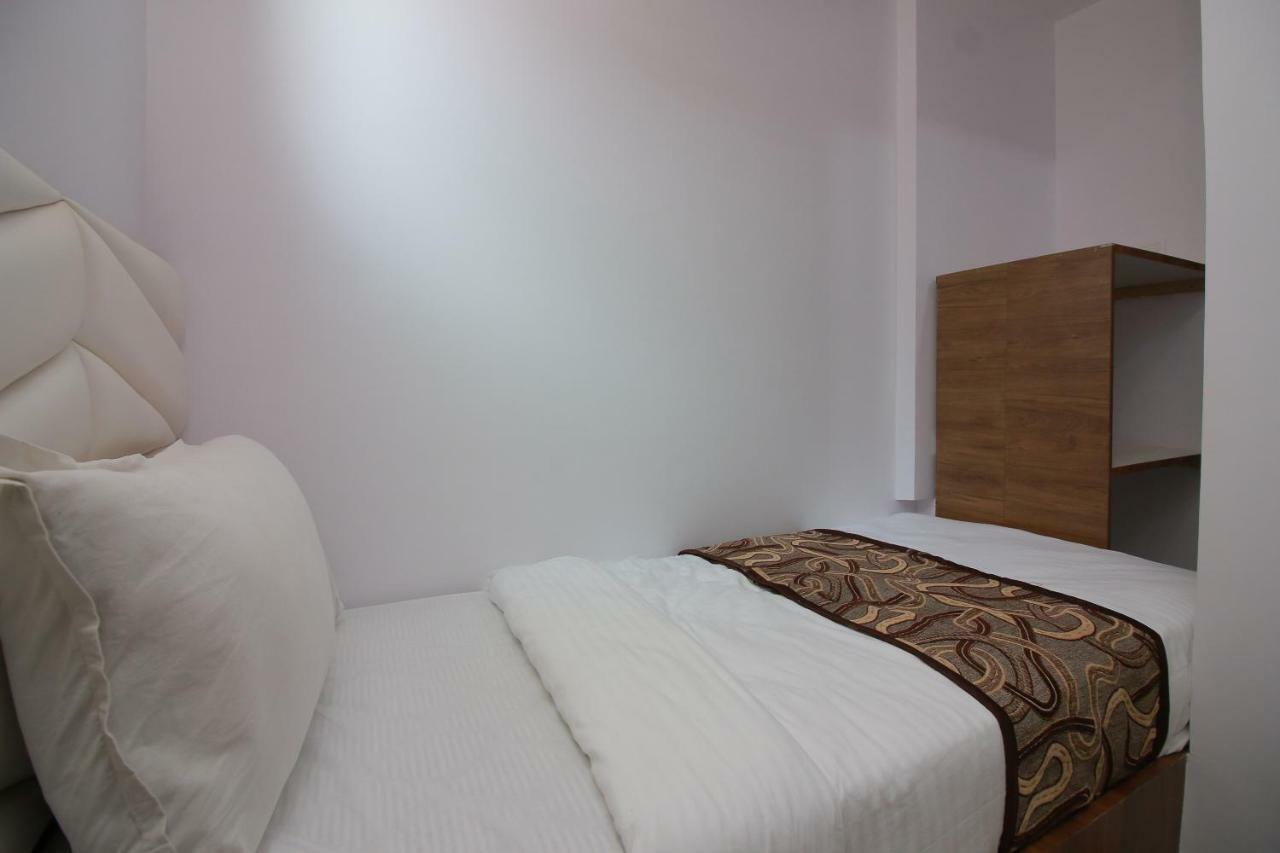 Hotel Apex Нави Мумбаи Экстерьер фото