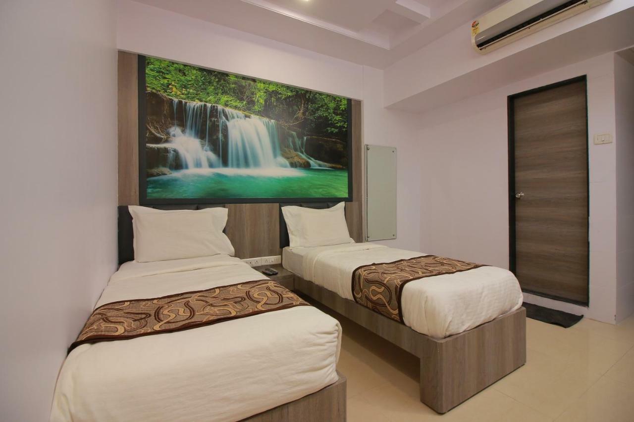 Hotel Apex Нави Мумбаи Экстерьер фото