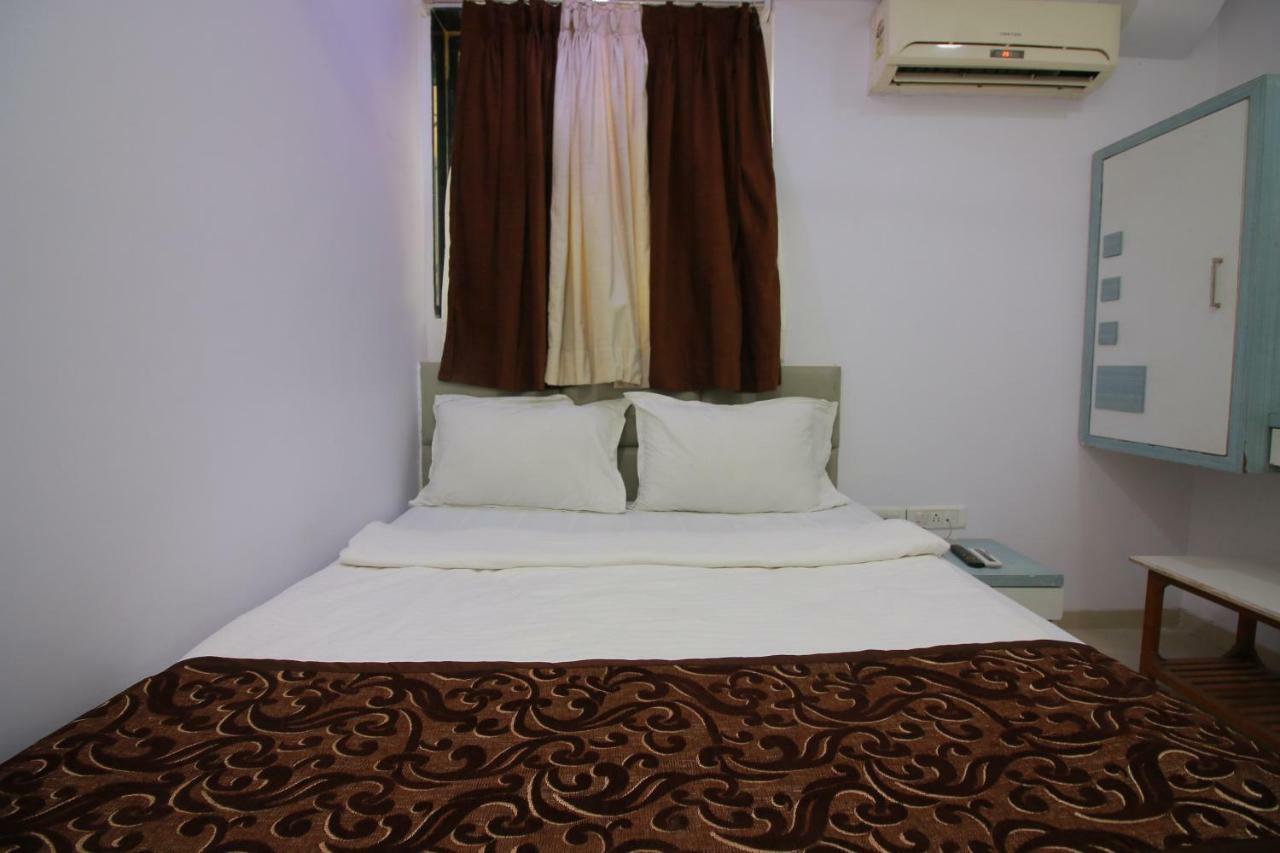 Hotel Apex Нави Мумбаи Экстерьер фото
